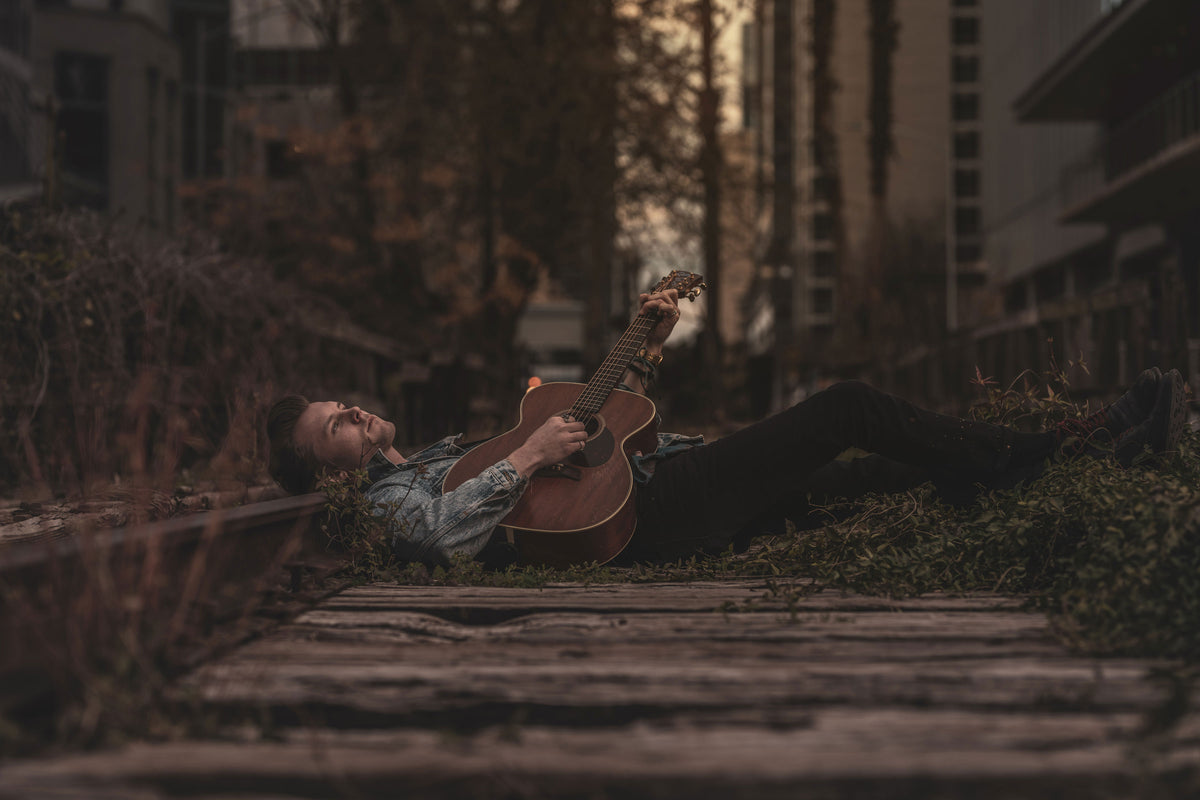 Zaar Guitars